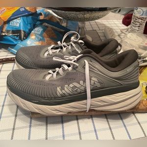 Mens hoka bondi 7 size 11